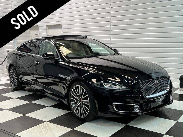 Jaguar Xj 3.0d V6 Autobiography 4dr Auto LWB Saloon Diesel Santorini Black Metallic