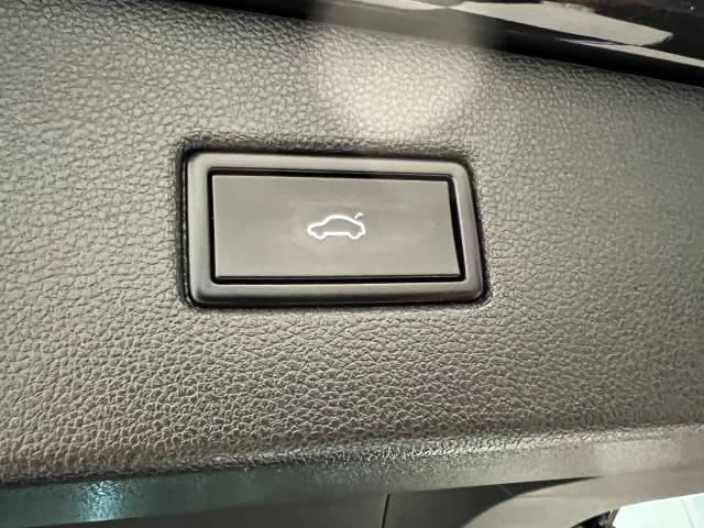 2019 Volkswagen Tiguan 1.5 TSi R-Line 5dr DSG Automatic