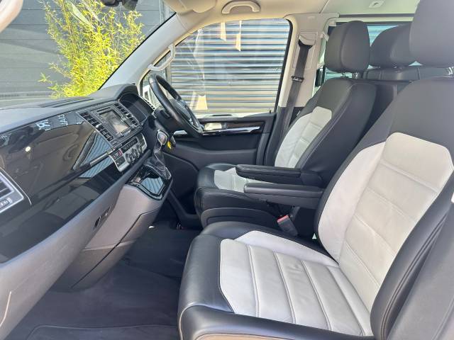 2017 Volkswagen Caravelle 2.0 204ps BiTDi Executive DSG