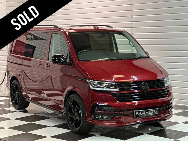 Volkswagen Transporter 2.0 TDI 150ps Highline Kombi Conversion Van DSG Combi Van Diesel Fortana Red
