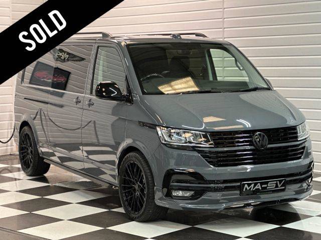 Volkswagen Transporter 2.0 TDI 150ps Highline Kombi Conversion DSG LWB Combi Van Diesel Pure Grey