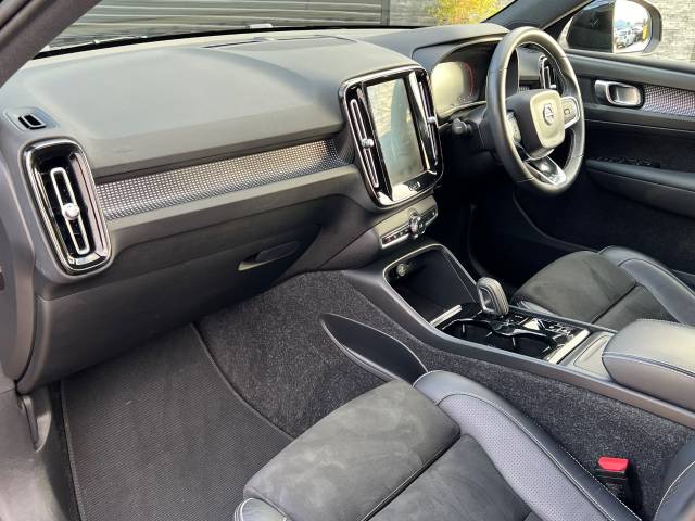 2018 Volvo XC40 2.0 D3 R Design 5dr AWD Geartronic