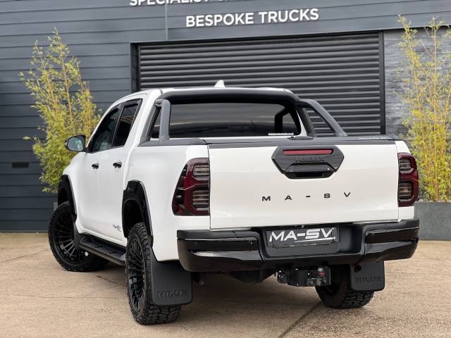 2022 Toyota Hilux Invincible X MA-SV Black Edition Pick Up 2.8 D-4D Auto