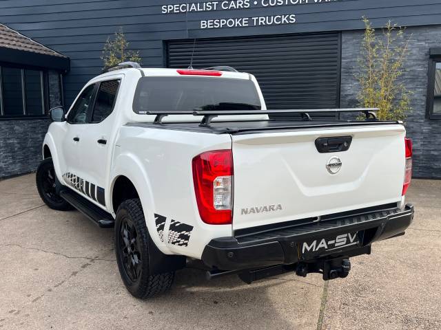 2021 Nissan Navara Double Cab Pick Up N-Guard 2.3dCi 190 TT 4WD Auto