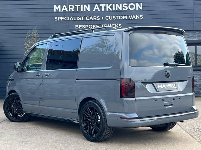 2024 Volkswagen Transporter 2.0 BiTDI 204 Highline Kombi Van 4MOTION DSG
