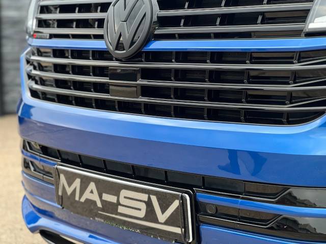 2021 Volkswagen Transporter 2.0 BiTDI 204 Highline Kombi Van 4MOTION DSG