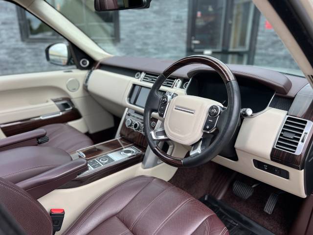 2015 Land Rover Range Rover 4.4 SDV8 Autobiography 4dr Auto