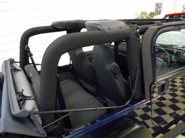 Jeep Wrangler 4.0 Sport 2dr 4X4 6 SPEED SOFT TOP~28000 MILES~ Convertible Petrol Sapphire Blue Metallic