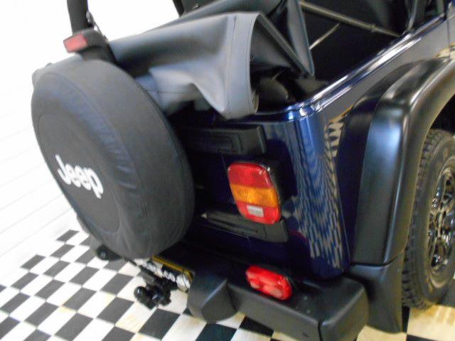 Jeep Wrangler 4.0 Sport 2dr 4X4 6 SPEED SOFT TOP~28000 MILES~ Convertible Petrol Sapphire Blue Metallic