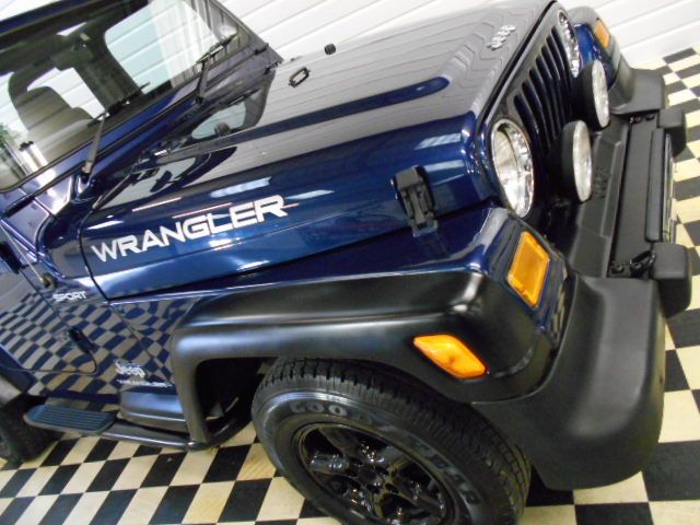Jeep Wrangler 4.0 Sport 2dr 4X4 6 SPEED SOFT TOP~28000 MILES~ Convertible Petrol Sapphire Blue Metallic