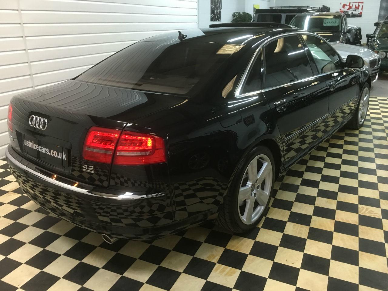 Audi A8 4.2 FSI Quattro SE 4dr Tip Auto Saloon Petrol Black