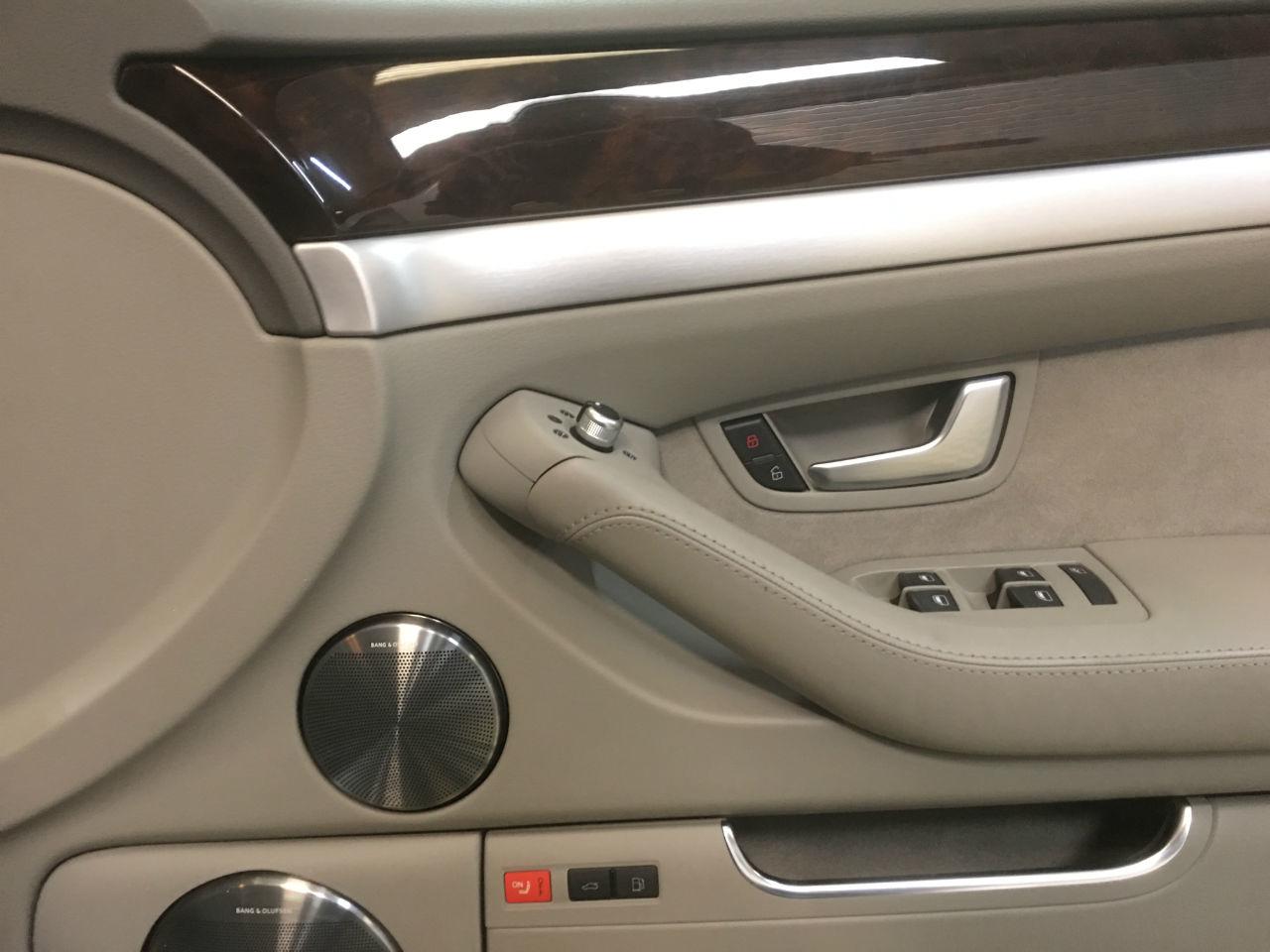 Audi A8 4.2 FSI Quattro SE 4dr Tip Auto Saloon Petrol Black