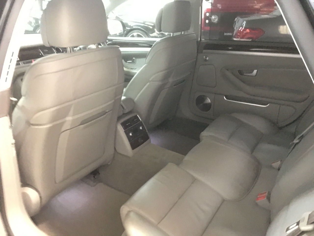 Audi A8 4.2 FSI Quattro SE 4dr Tip Auto Saloon Petrol Black