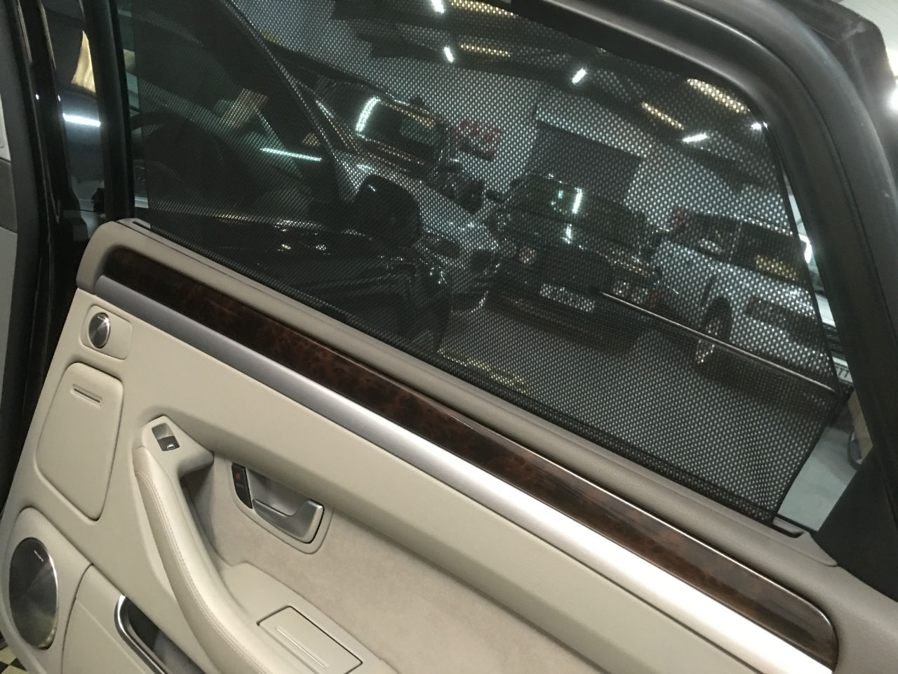 Audi A8 4.2 FSI Quattro SE 4dr Tip Auto Saloon Petrol Black