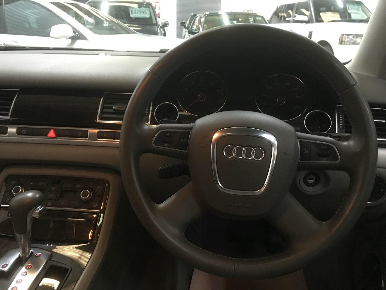 Audi A8 4.2 FSI Quattro SE 4dr Tip Auto Saloon Petrol Black