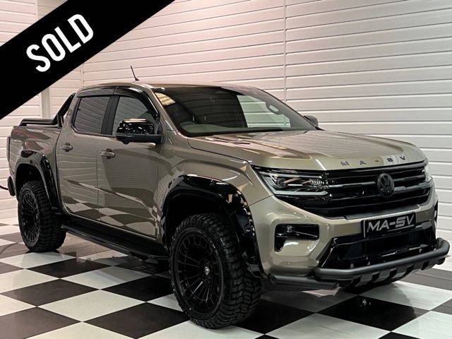 Volkswagen Amarok 2024 Volkswagen Amarok 3.0 TDI V6 MA-SV Black Edition Style Premium Pack 4Motion Pick Up Diesel Bright Beige Metallic (Champagne/bronze)