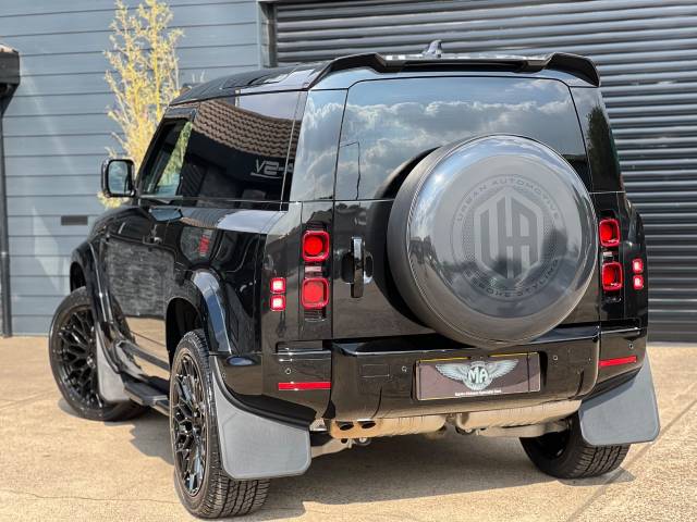 2024 Land Rover Defender Land Rover Defender 90 3.0 D250 MHEV Hard Top SUV Auto 4WD SWB Euro 6 (s/s) 3dr