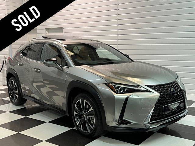 Lexus Ux 250h 2.0 Takumi 5dr CVT Estate Petrol / Electric Hybrid Sonic Titanium Silver