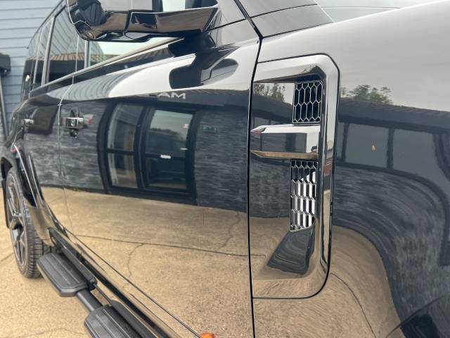 2024 Land Rover Defender 3.0 D250 XS Edition 110 5dr Auto
