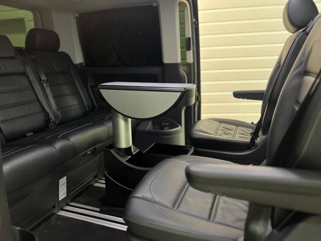 2020 Volkswagen Caravelle 2.0 TDI Executive 150 5dr DSG