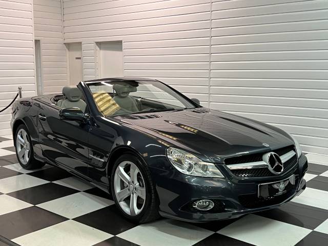 2009 Mercedes-Benz SL 350 3.5 V6 Convertible