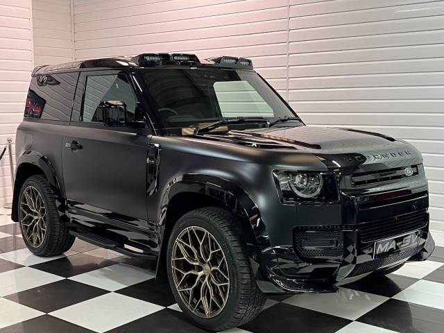 2024 Land Rover Defender 90 3.0 D250 Hard Top S Auto 3 Seat (2025 MODEL)