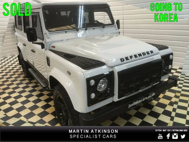 Land Rover Defender Defender 110 LHD (Left Hand Drive)  2.4 TDCi Station Wagon 7 Seater 5dr Estate Diesel Fuji White