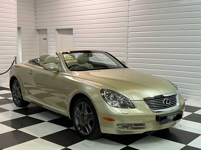 2005 Lexus SC 430 4.3 V8 2dr