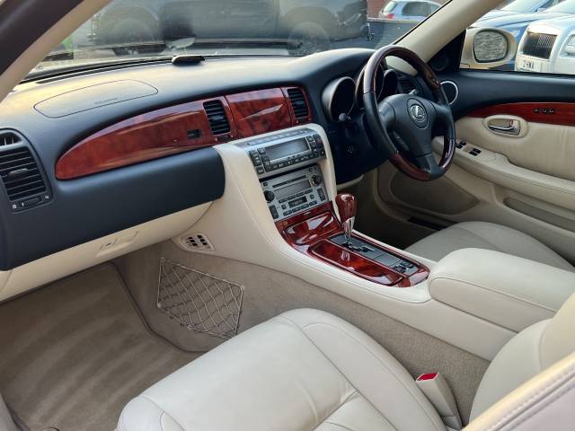 2005 Lexus SC 430 4.3 V8 2dr