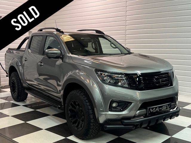 Nissan Navara MA-SV Black Edition Double Cab Pick Up Tekna 2.3dCi 190 TT 4WD Auto Pick Up Diesel Twilight Grey