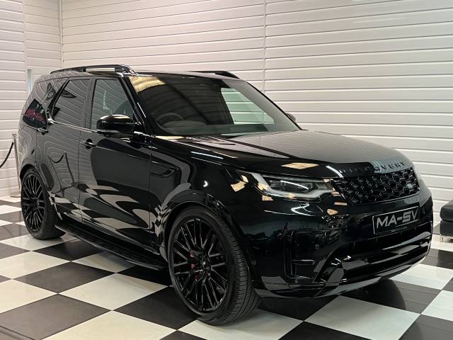 Land Rover Discovery D350 3.0 MHEV Dynamic SE Commercial LCV 350ps 4WD Four Wheel Drive Diesel Santorini Black