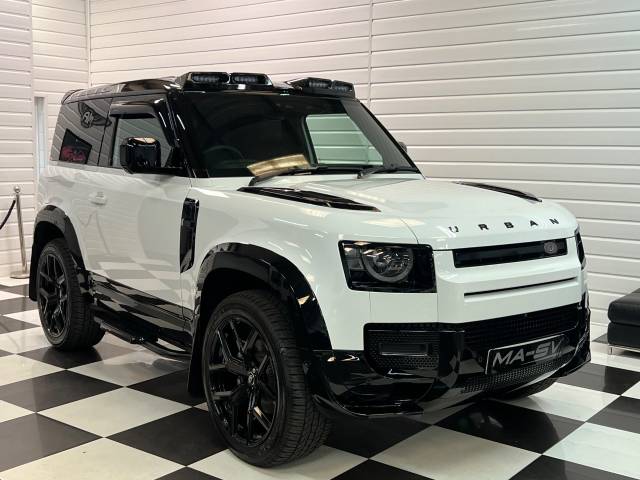 2025 Land Rover Defender 90 3.0 D250 Hard Top S Auto 3 Seat (BESPOKE STYLING)
