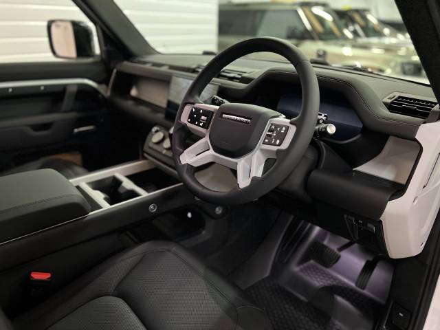 2025 Land Rover Defender Defender 110 3.0 D250 S MHEV Hard Top SUV Auto Commercial