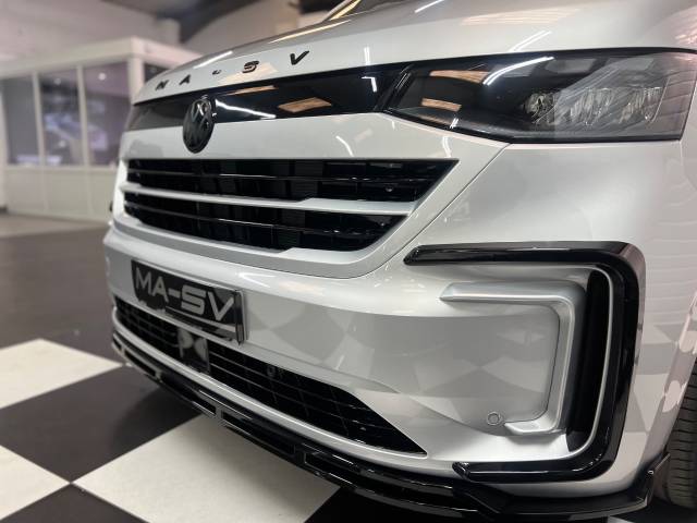 2025 Volkswagen Transporter 2.0 TDI 150 Commerce Pro Kombi  Van