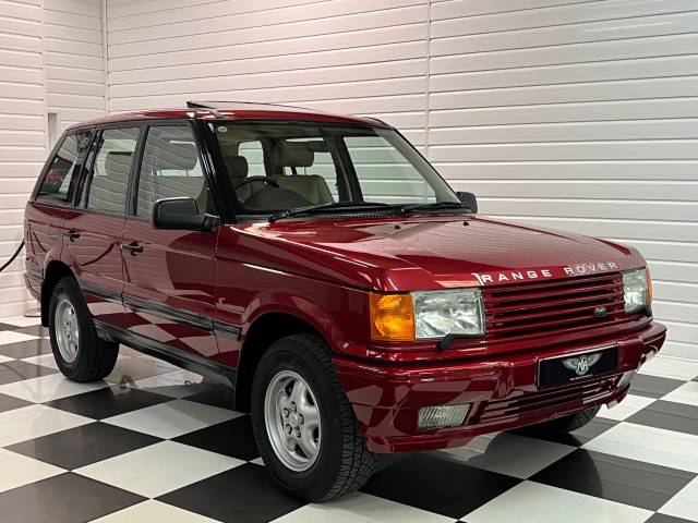 Land Rover Range Rover P38 4.0 V8 SE 4dr Auto Estate Petrol Rioja Red