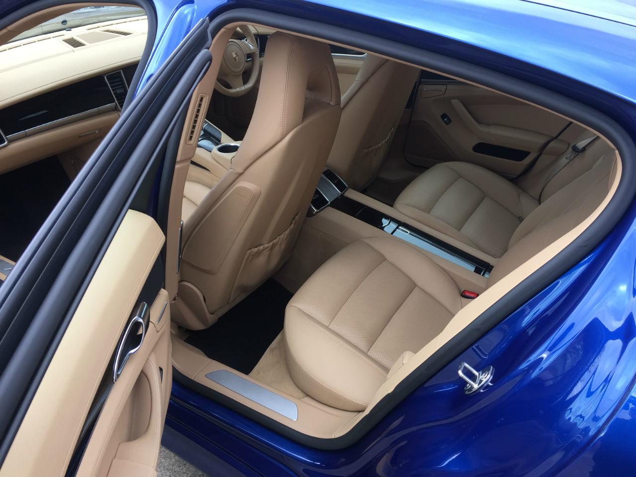 Porsche Panamera 3.6 V6 PDK AUTO Hatchback Petrol Aqua Blue Metallic