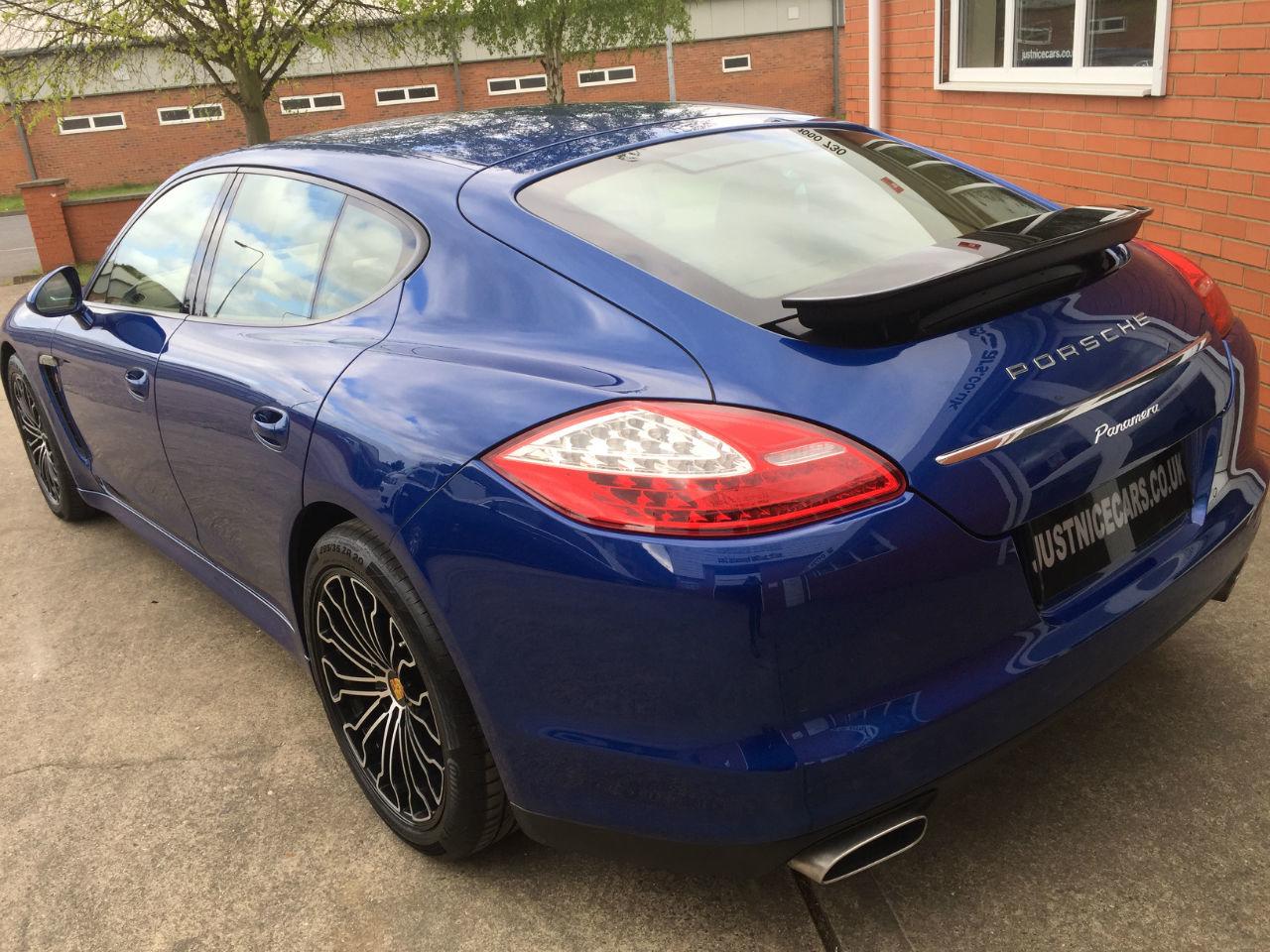Porsche Panamera 3.6 V6 PDK AUTO Hatchback Petrol Aqua Blue Metallic