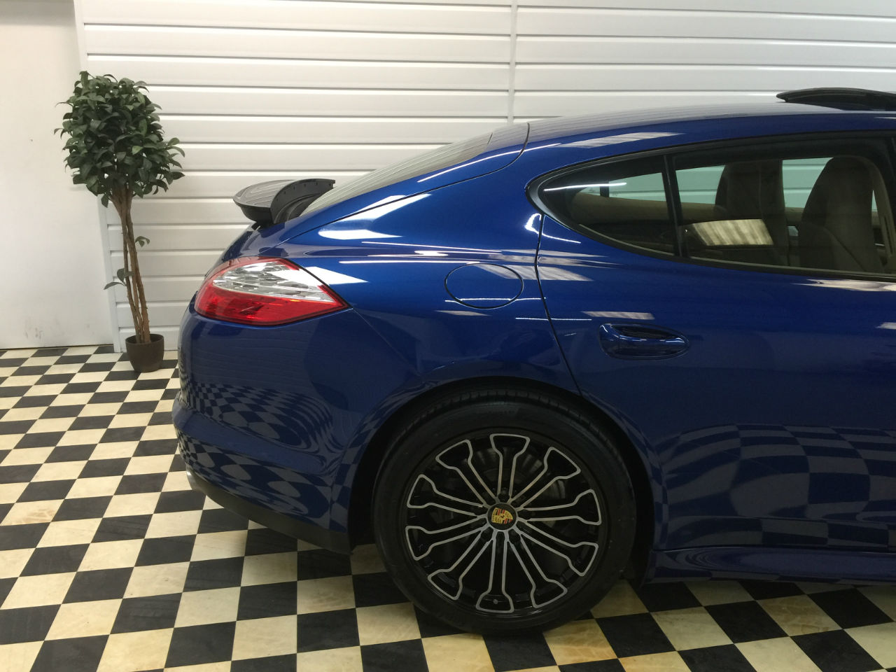 Porsche Panamera 3.6 V6 PDK AUTO Hatchback Petrol Aqua Blue Metallic