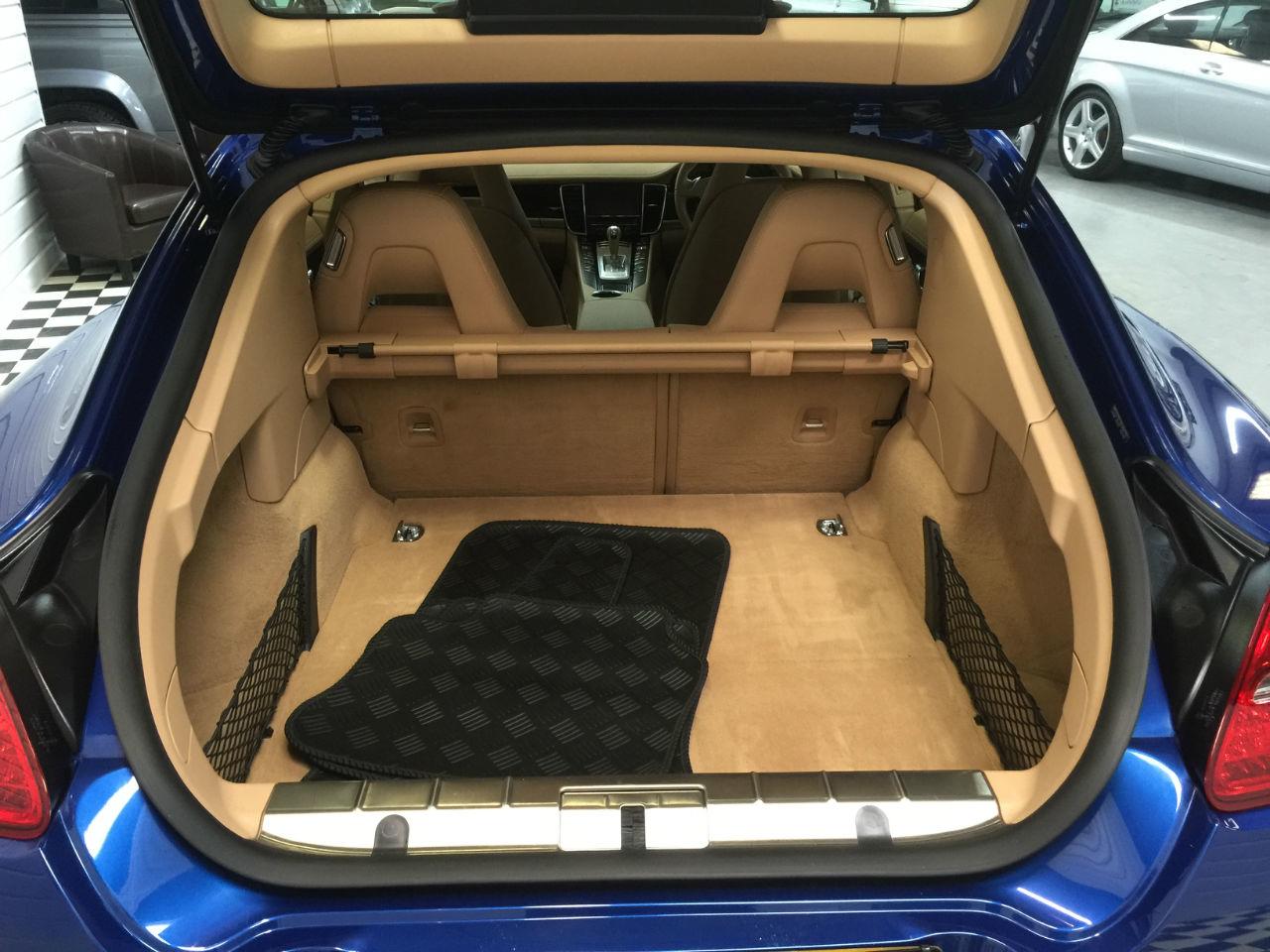 Porsche Panamera 3.6 V6 PDK AUTO Hatchback Petrol Aqua Blue Metallic