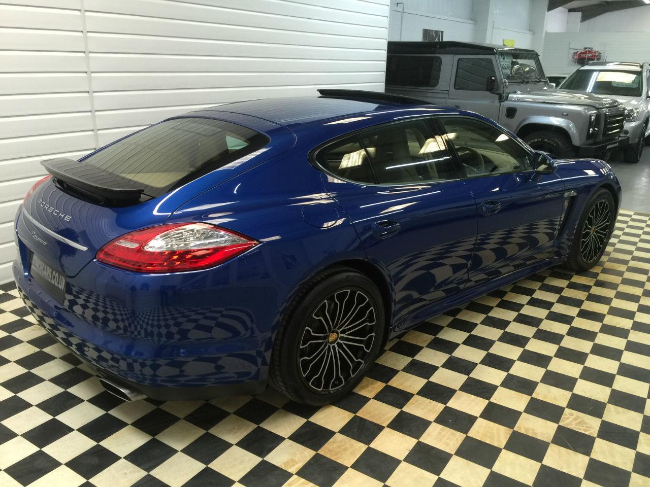 Porsche Panamera 3.6 V6 PDK AUTO Hatchback Petrol Aqua Blue Metallic