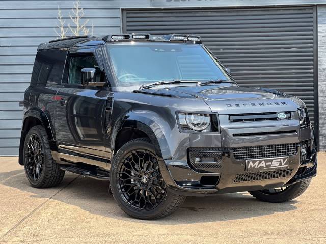 2025 Land Rover Defender 90 3.0 D250 Hard Top X-Dynamic SE Auto (BESPOKE STYLING)