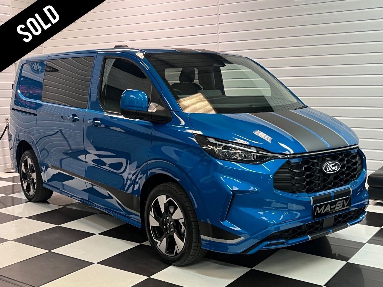 2025 Ford Transit Custom