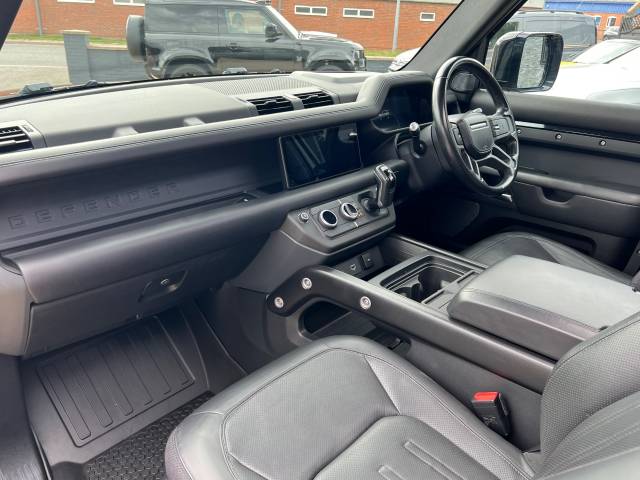 2021 Land Rover Defender 90 3.0 P400 X Urban Automotive 3dr Auto