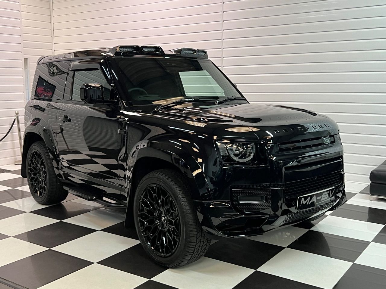 2025 Land Rover Defender