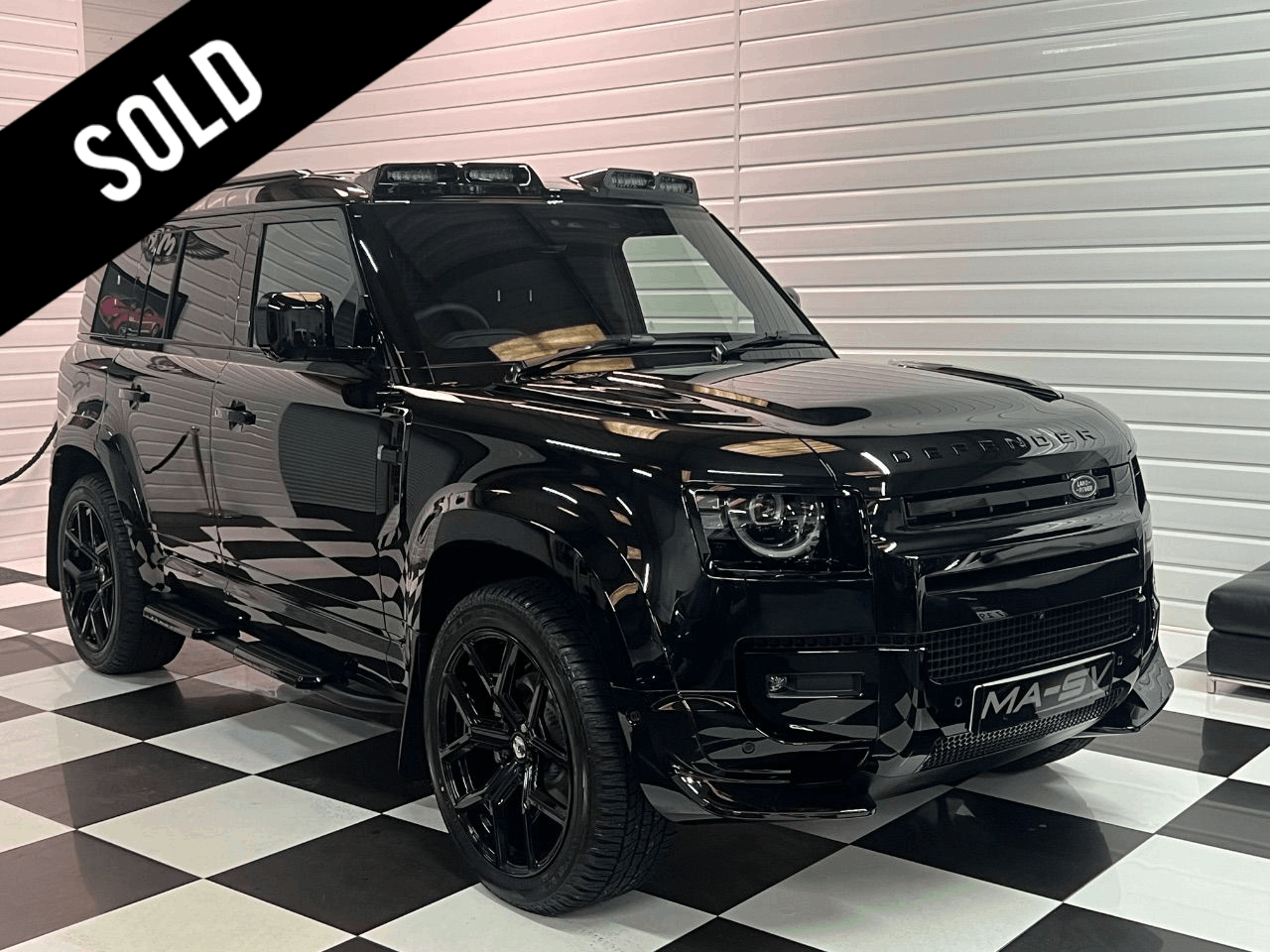 2025 Land Rover Defender