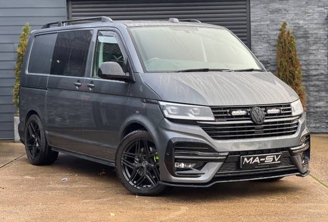 Volkswagen Transporter 2.0 BiTDI 204 Highline Kombi Van 4MOTION DSG Combi Van Diesel Indium Grey Metallic