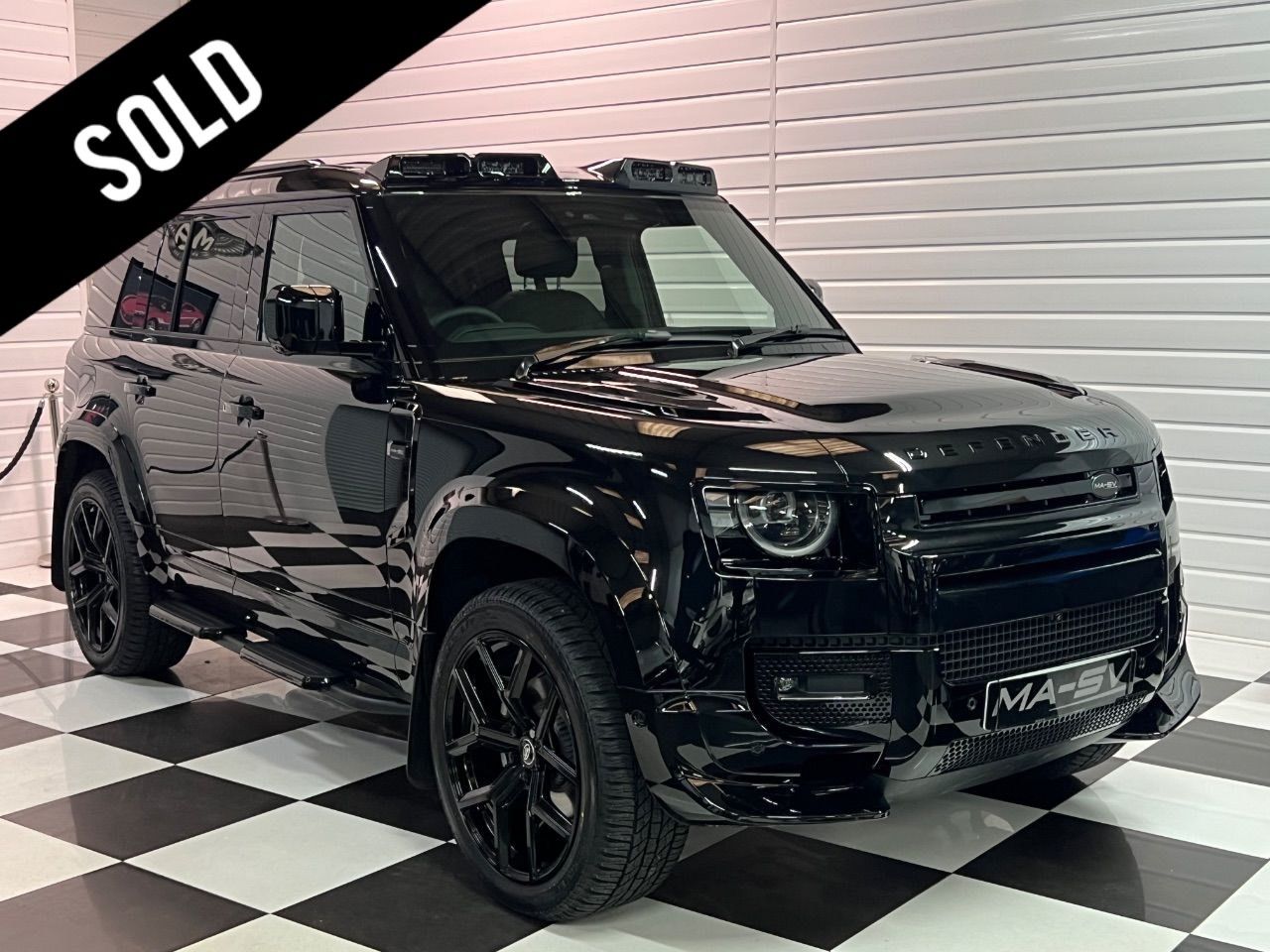 2025 Land Rover Defender