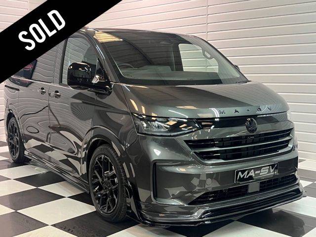 Volkswagen Transporter 2.0 TDI 150 Commerce Pro Kombi 4MOTION Auto Combi Van Diesel Graphite Dust Grey Metallic