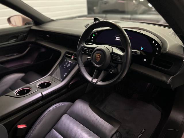 2022 Porsche Taycan 0.0 Performance Plus 350kW 93kWh 4dr RWD Auto