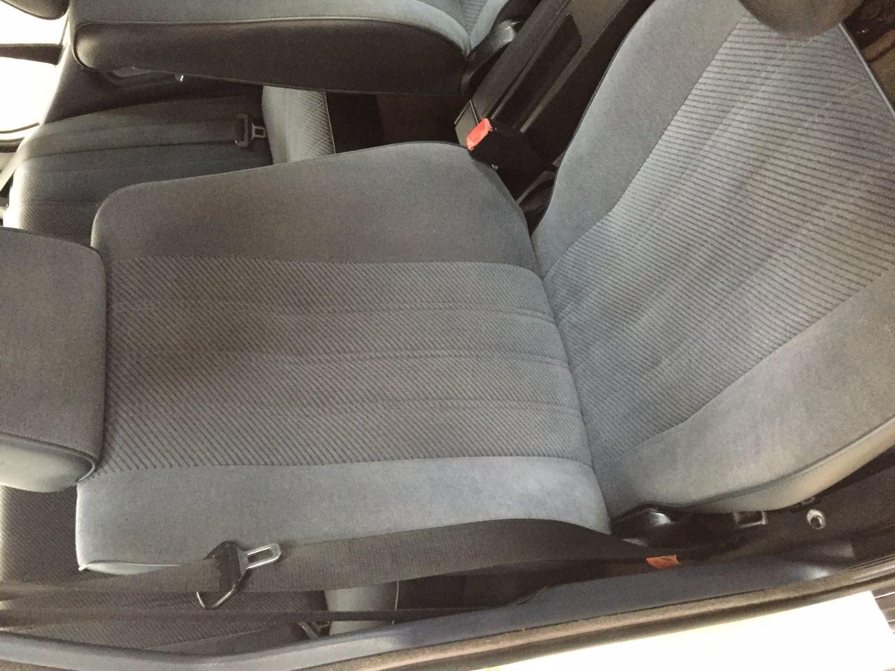BMW 3 Series 2.0 E30 320I AUTO Saloon Petrol White
